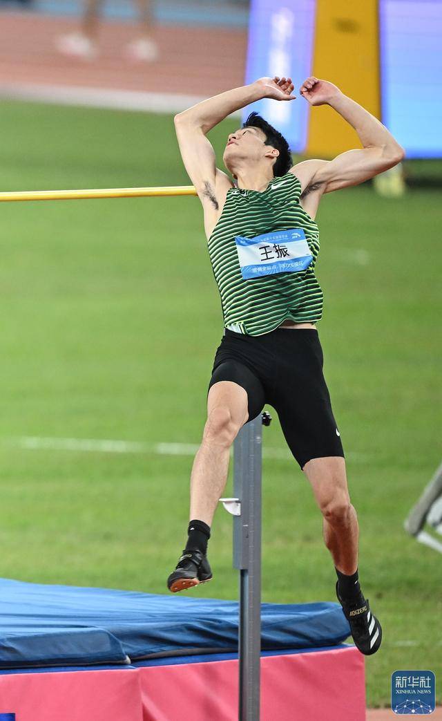 皇冠信用网会员注册网址_全运会丨李佳伦夺得田径男子跳高冠军